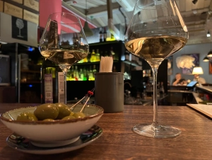 Dictatura Æstetica Wine & Kitchen