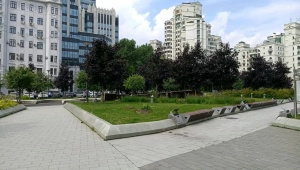 Сквер у оружейного переулка