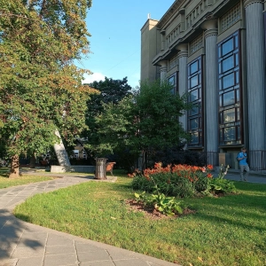 Сквер Строителей Москвы