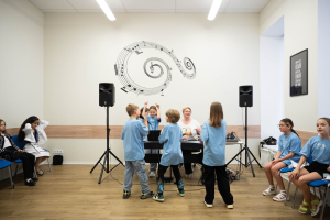 Академия Игоря Крутого