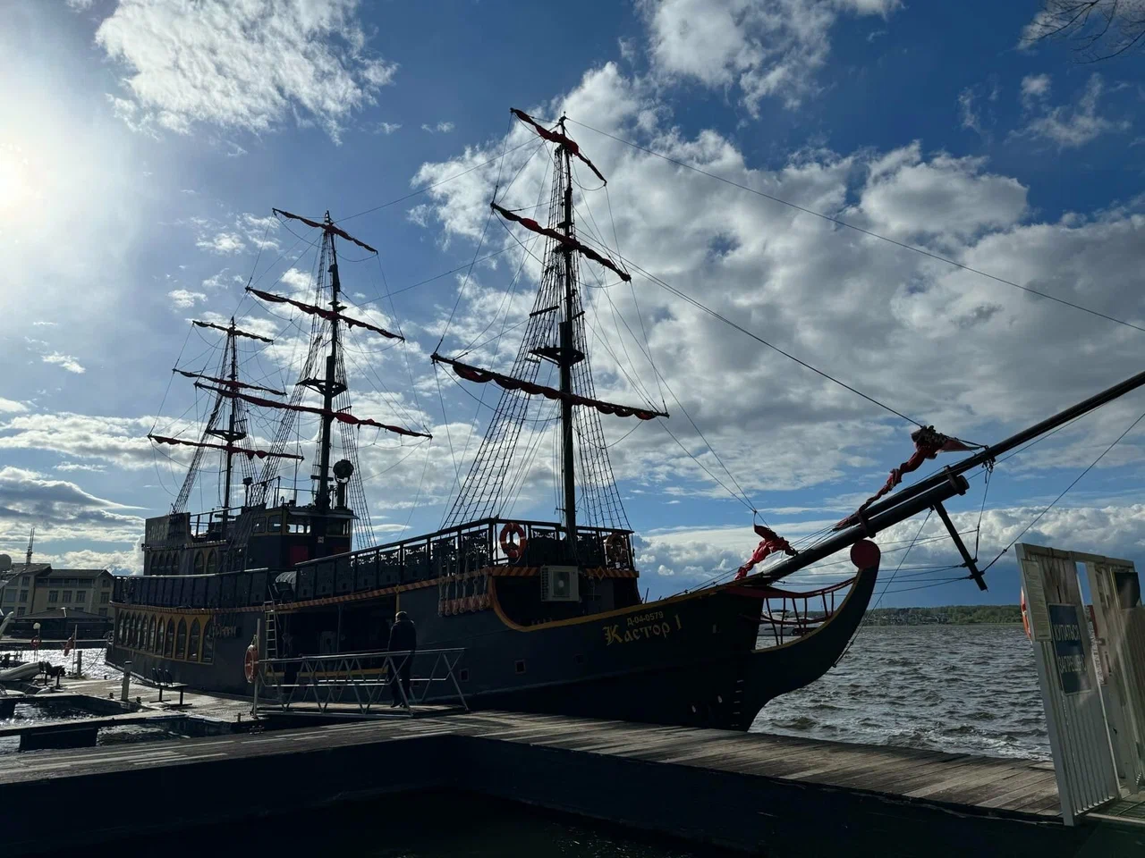 Парусфлот - Виктория