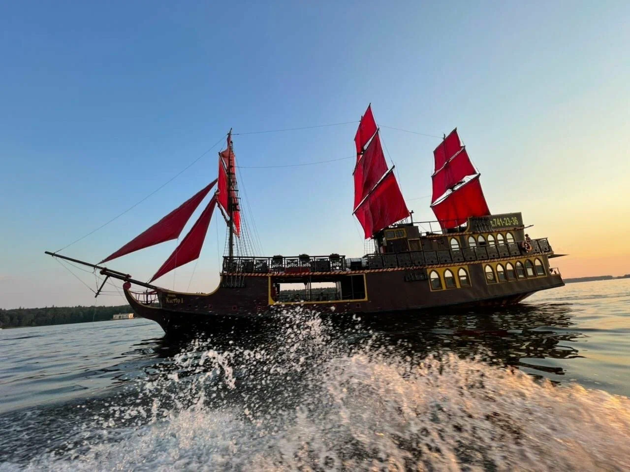 Парусфлот - Виктория