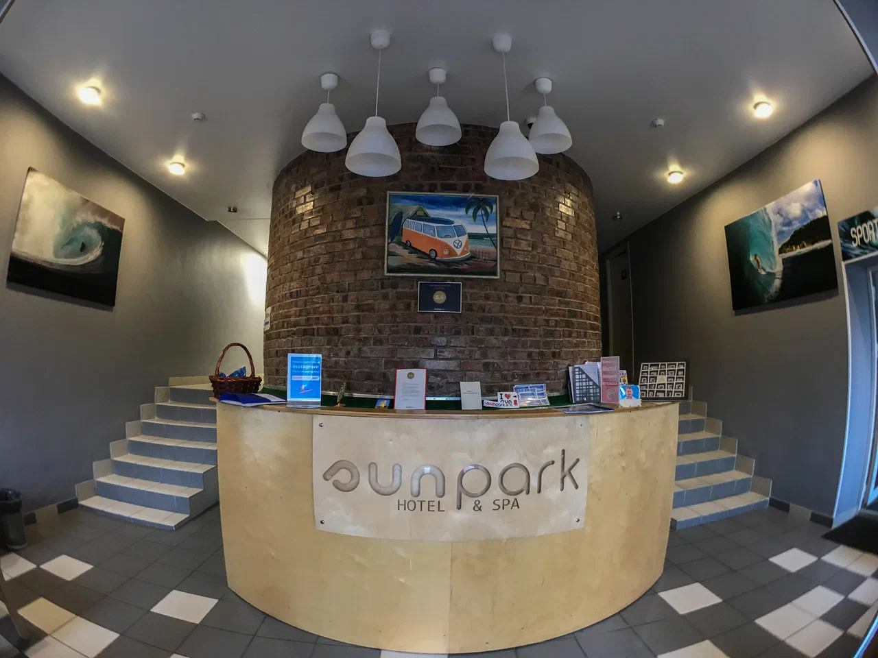 Sunpark Surf Station