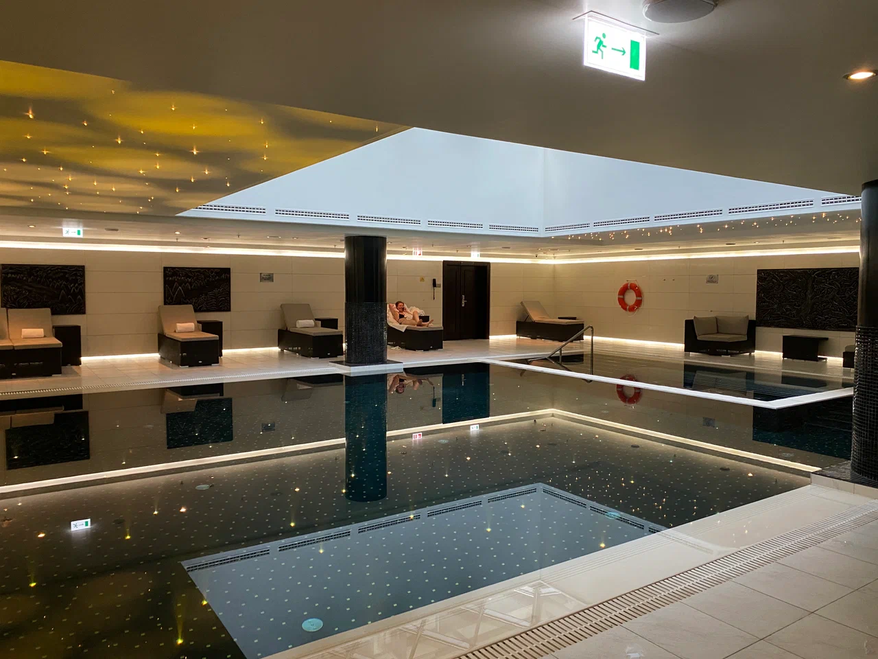The Carlton SPA